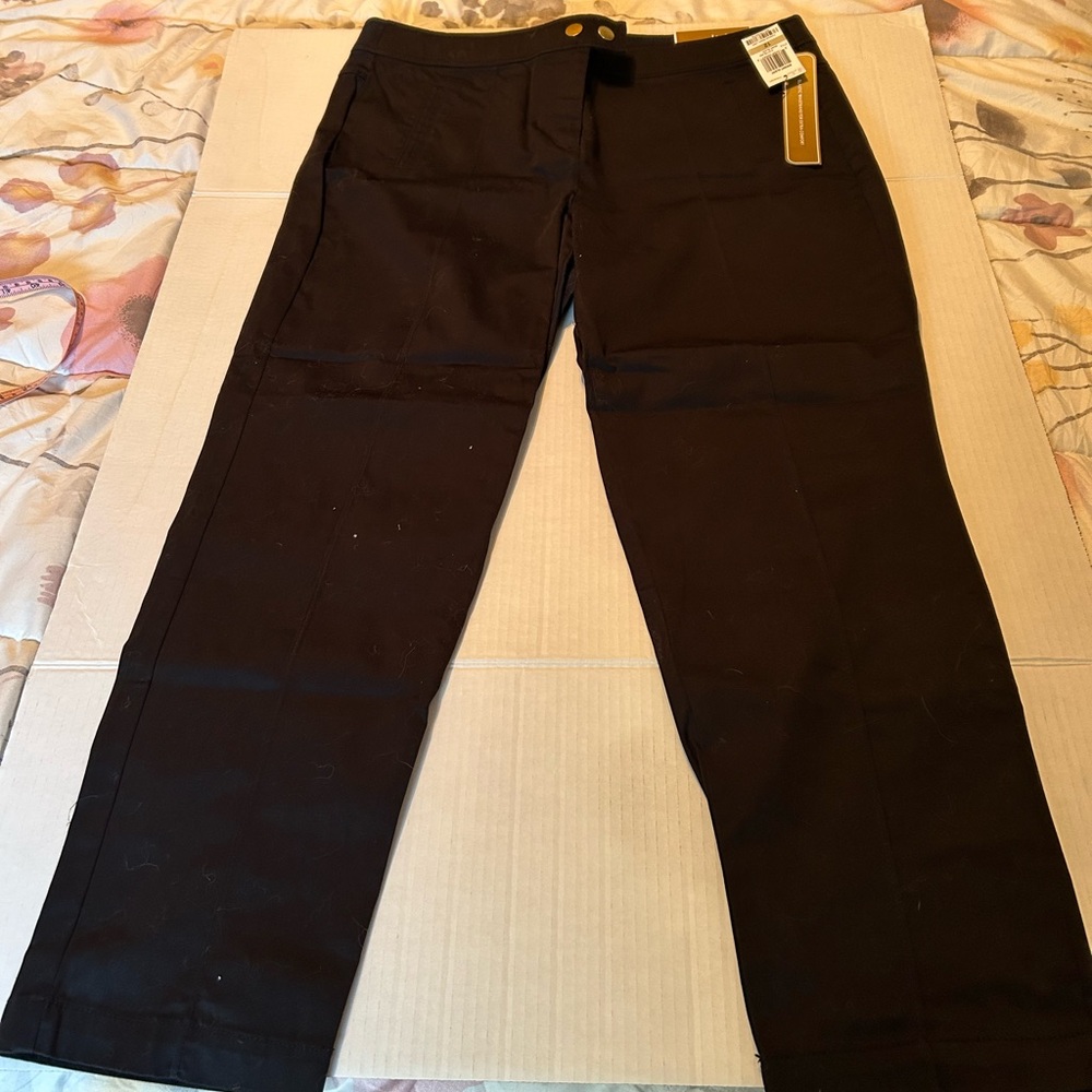 JM Collection women’s ankle pants